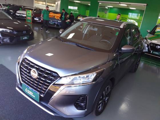 NISSAN KICKS PLAY 1.6 16V FLEXSTART SENSE XTRONIC NISSAN KICKS PLAY 1.6 16V FLEXSTART SENSE XTRONIC